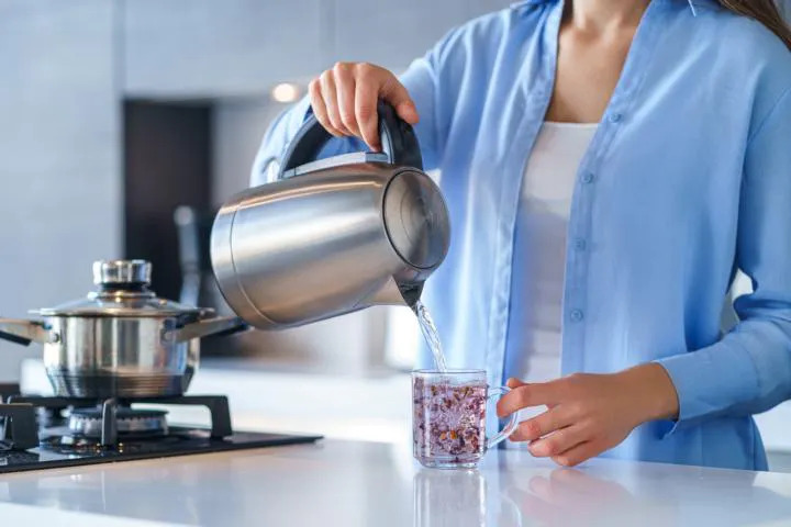 reishi-mushroom-in-tea-or-coffee